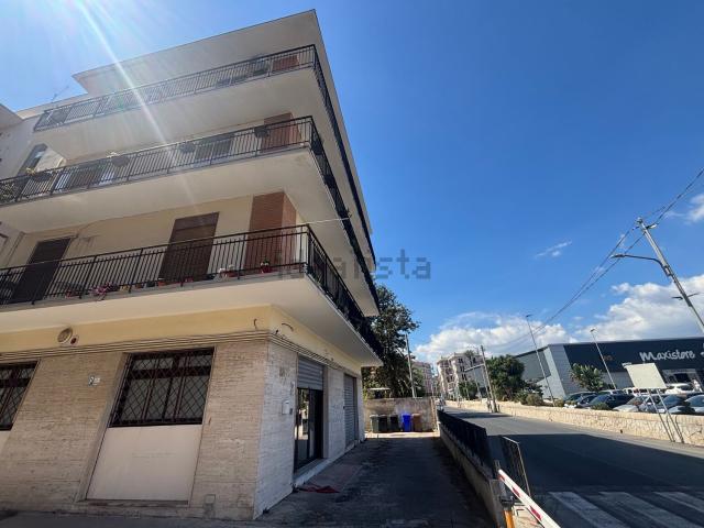 Appartamento in vendita di 105 m² in Via Lentini
