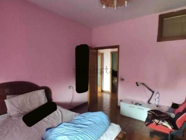 Appartamento in vendita di 105 m² in Via Leona, 104