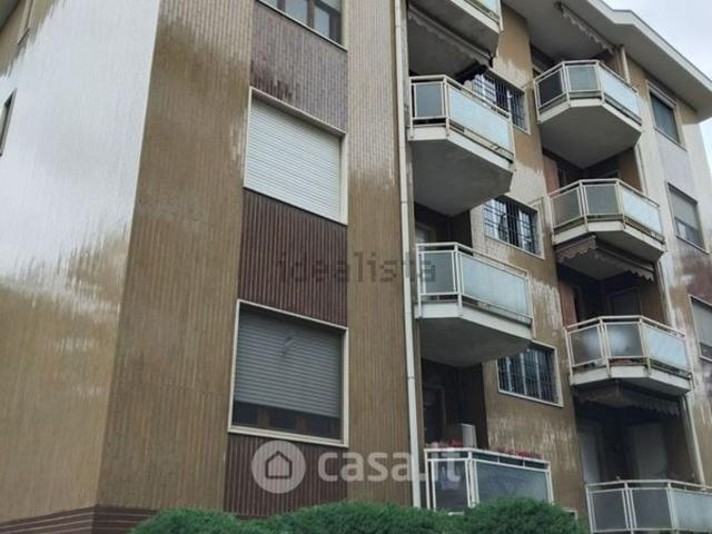Appartamento in vendita di 105 m² in Via Leopoldo Fagnani, 100