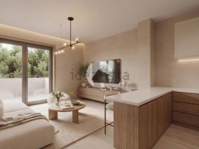 Appartamento in vendita di 105 m² in Via Leopoldo Nobili, 21