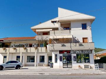 Appartamento in vendita di 105 m² in Via Lisciano, 34