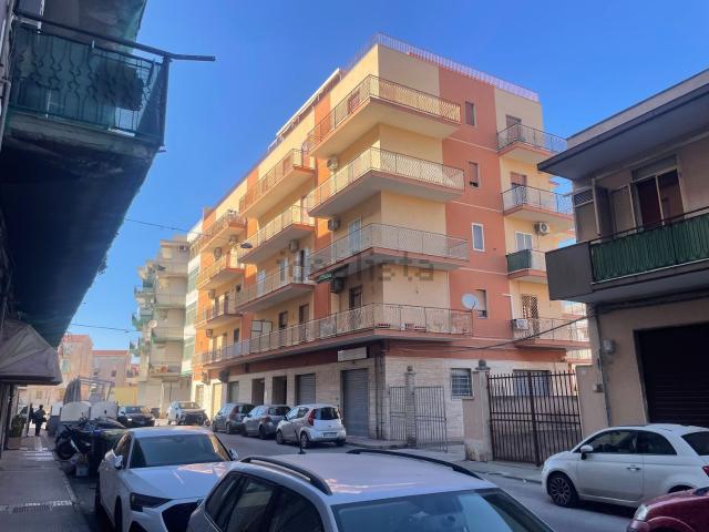 Appartamento in vendita di 105 m² in Via Luigi Vanvitelli