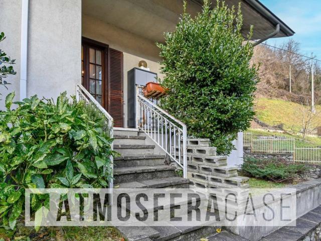 Appartamento in vendita di 105 m² in Via Monte Grappa, 15
