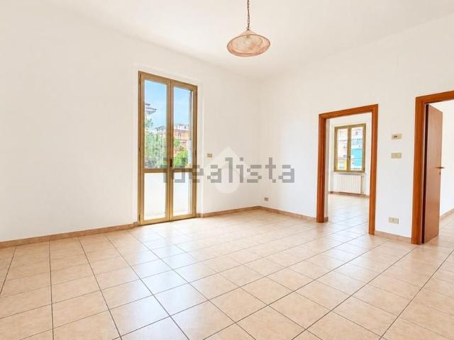 Appartamento in vendita di 105 m² in Via Matese, 10