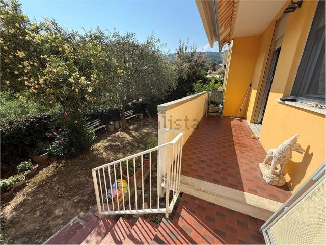 Appartamento in vendita di 105 m² in Via Magiarda, 13