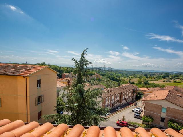 Appartamento in vendita di 105 m² in Via Mario Bandini