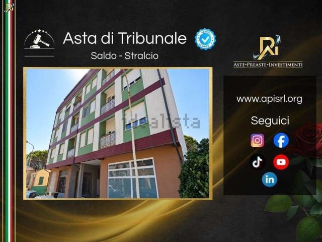 Appartamento in vendita di 105 m² in Via Martiri della Libertà, 36