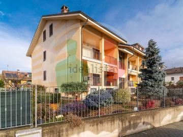 Appartamento in vendita di 105 m² in Via Martiri Libertà, 16