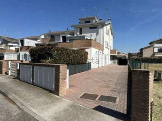 Appartamento in vendita di 105 m² in Via Michelangelo Buonarroti
