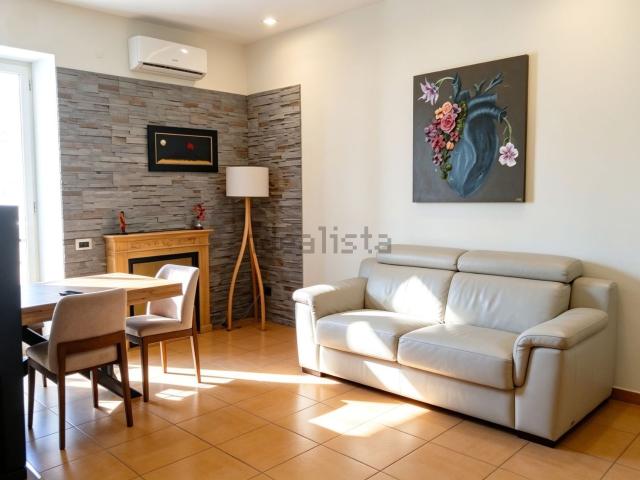 Appartamento in vendita di 105 m² in Via Michele Galdieri, 43