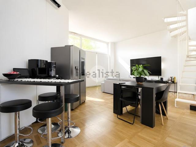 Appartamento in vendita di 105 m² in Via Michele Pericle Negrotto, 31