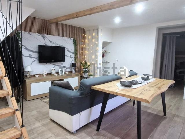 Appartamento in vendita di 105 m² in Via Solazzo, 51