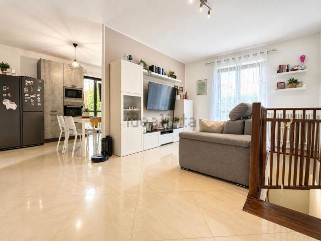 Appartamento in vendita di 105 m² in Via San Gillio, 1