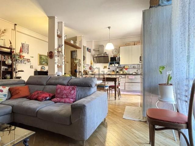 Appartamento in vendita di 105 m² in Via Sebastiano Fabroni, 16