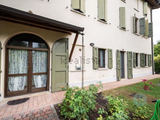 Appartamento in vendita di 105 m² in Via Ponticello Arginello, 11
