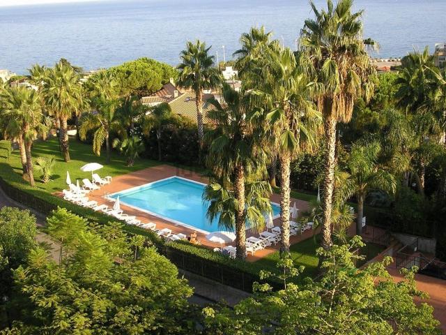 Appartamento in vendita di 105 m² in Via Padre Semeria
