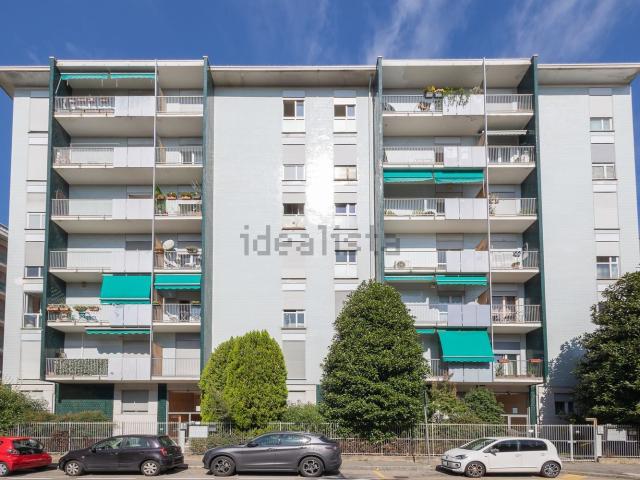 Appartamento in vendita di 105 m² in Via Padre Reginaldo Giuliani, 52