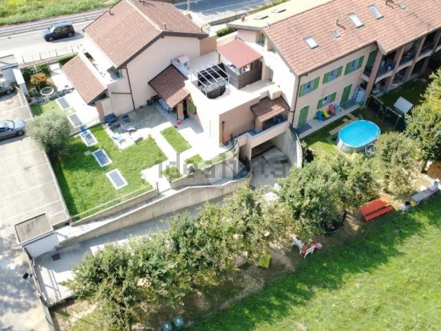 Appartamento in vendita di 105 m² in Via Paganini, 1
