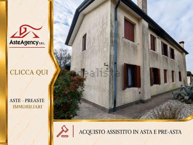 Appartamento in vendita di 105 m² in Via Pallada, 50