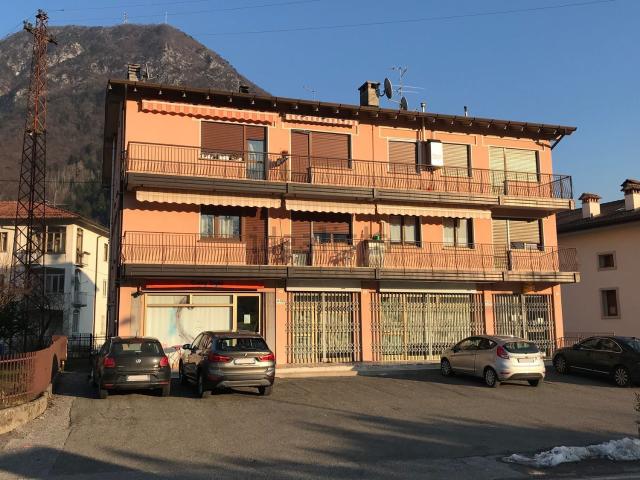 Appartamento in vendita di 105 m² in Via Paluzza