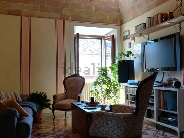 Appartamento in vendita di 105 m² in Via Paolo Mascagni, 68