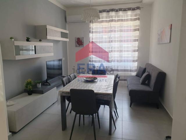 Appartamento in vendita di 105 m² in Via Petrella, 15