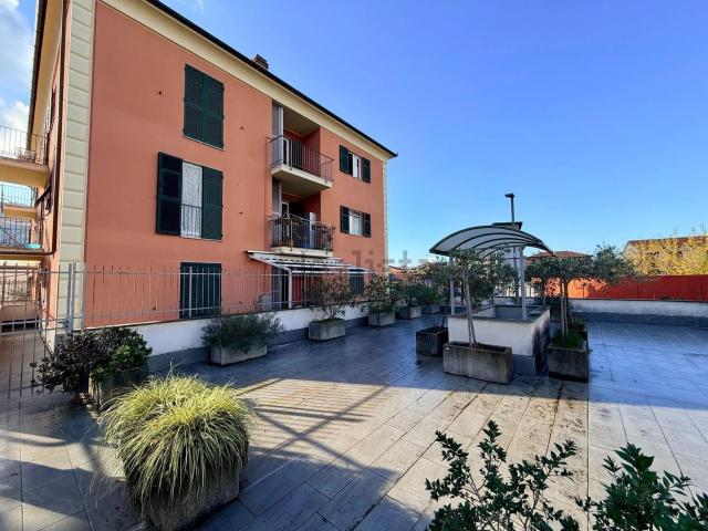 Appartamento in vendita di 105 m² in Via per Santa Vittoria, 12