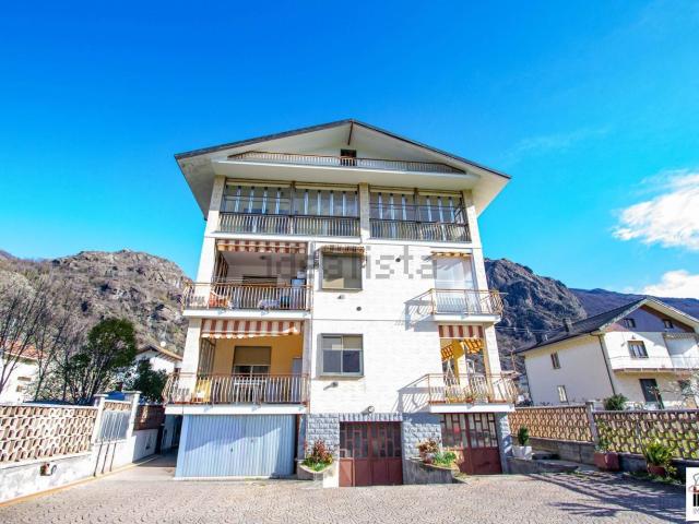 Appartamento in vendita di 105 m² in Via Peroldrado, 33