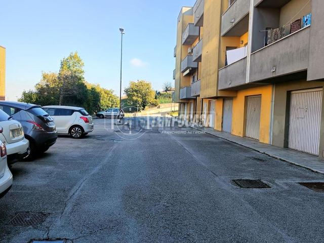 Appartamento in vendita di 105 m² in Via Pietro Nenni, 16