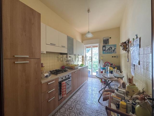 Appartamento in vendita di 105 m² in Via Pietro Castelli, 9