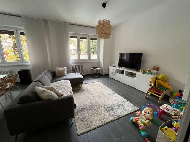 Appartamento in vendita di 105 m² in Via Plinio, 4