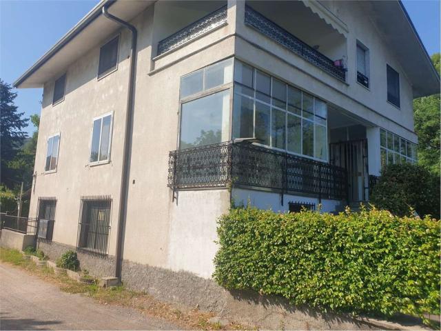 Appartamento in vendita di 105 m² in Via Prealpi