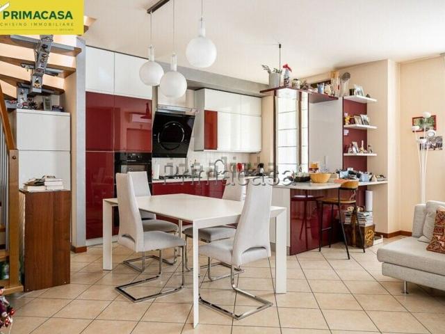 Appartamento in vendita di 105 m² in Via Roma