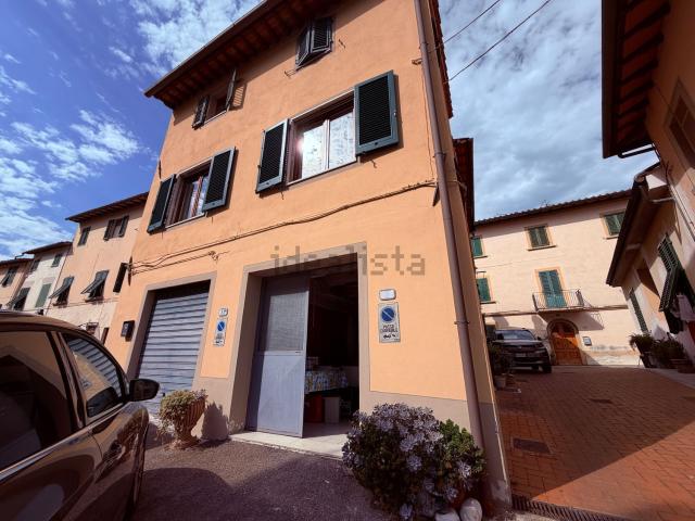 Appartamento in vendita di 105 m² in Via Roma, 10
