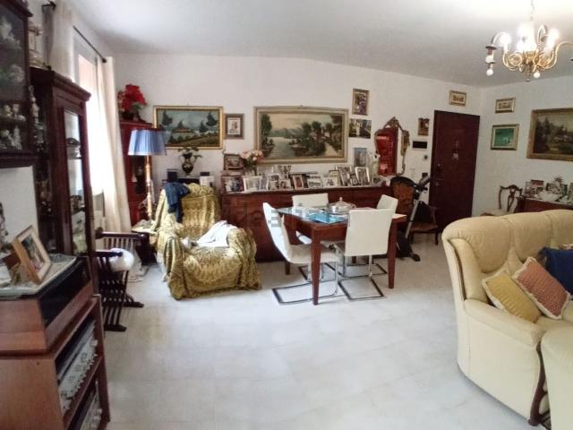 Appartamento in vendita di 105 m² in Via Roma, 262