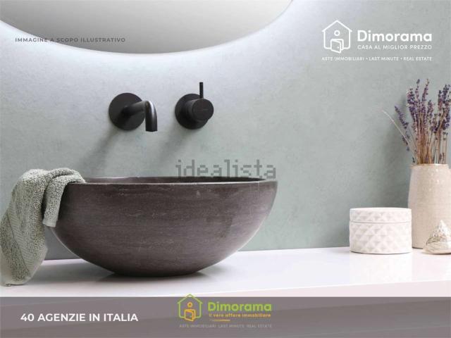 Appartamento in vendita di 105 m² in Via Roma, 2