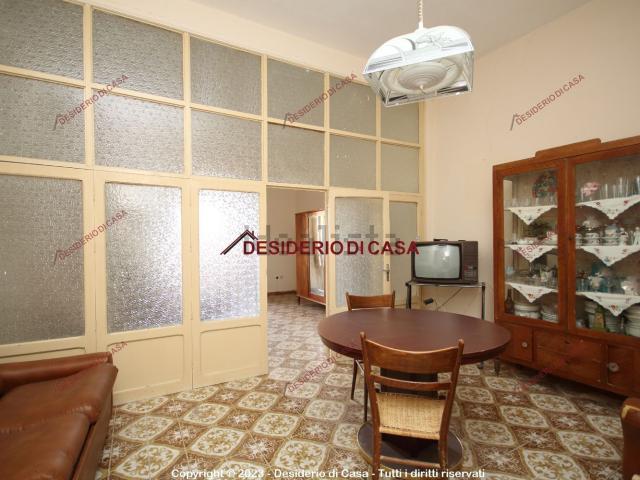 Appartamento in vendita di 105 m² in Via Regina Elena, 48