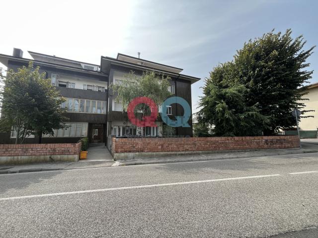 Appartamento in vendita di 105 m² in Via Torino, 54