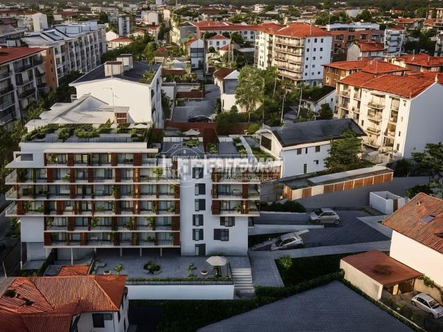 Appartamento in vendita di 105 m² in Via Torino, 59