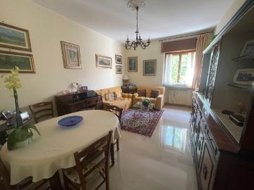 Appartamento in vendita di 105 m² in Via Taverna Giuseppe