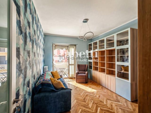 Appartamento in vendita di 105 m² in Via Taggia, 38