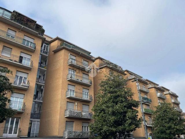 Appartamento in vendita di 105 m² in Via Trento, 44