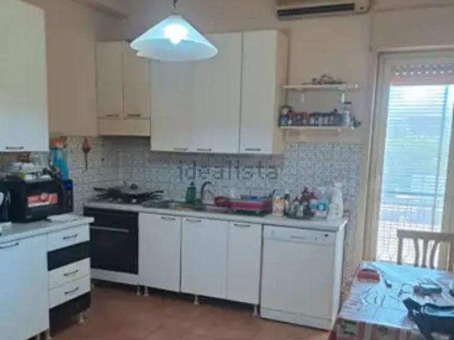 Appartamento in vendita di 105 m² in Via Trieste