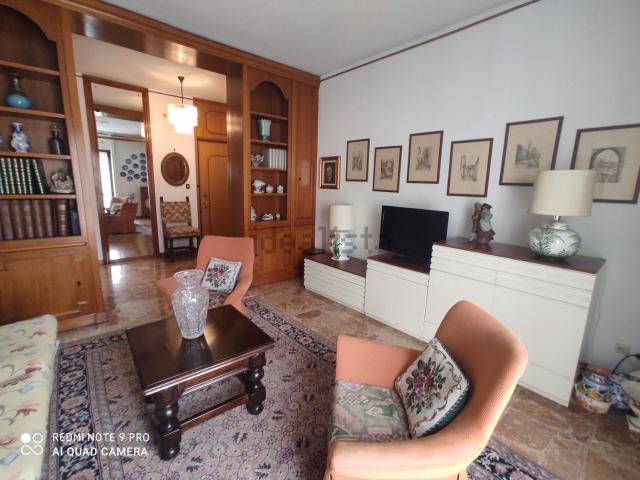 Appartamento in vendita di 105 m² in Via Trieste