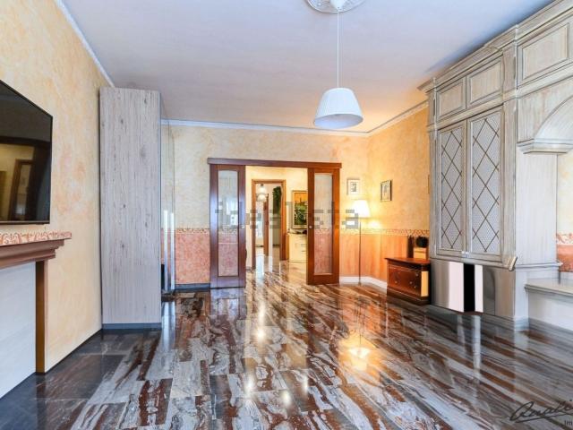 Appartamento in vendita di 105 m² in Via Umberto Calosso, 50