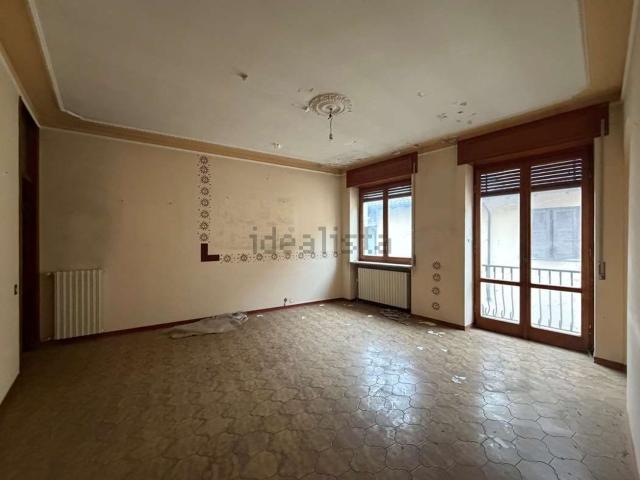 Appartamento in vendita di 105 m² in Via Vecchia di Vigevano, 55