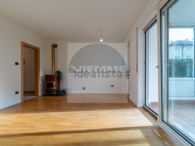 Appartamento in vendita di 105 m² in Via Vittorio Alfieri, 20