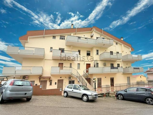 Appartamento in vendita di 105 m² in Via Vittorio Argentieri, 245