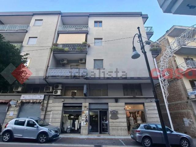 Appartamento in vendita di 105 m² in Via Vittoria