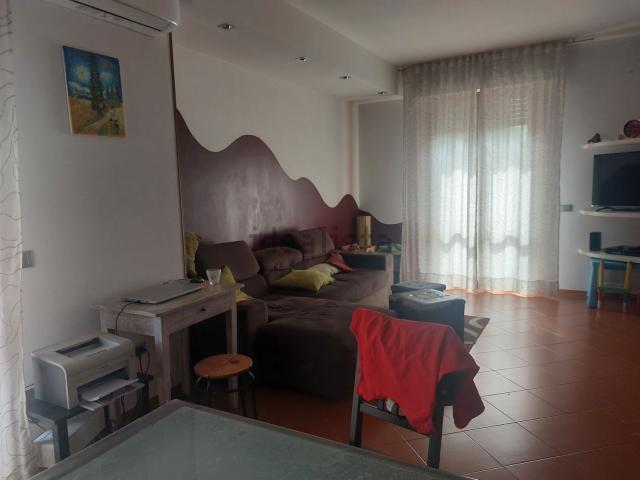 Appartamento in vendita di 105 m² in Via Vincenzo Bellini